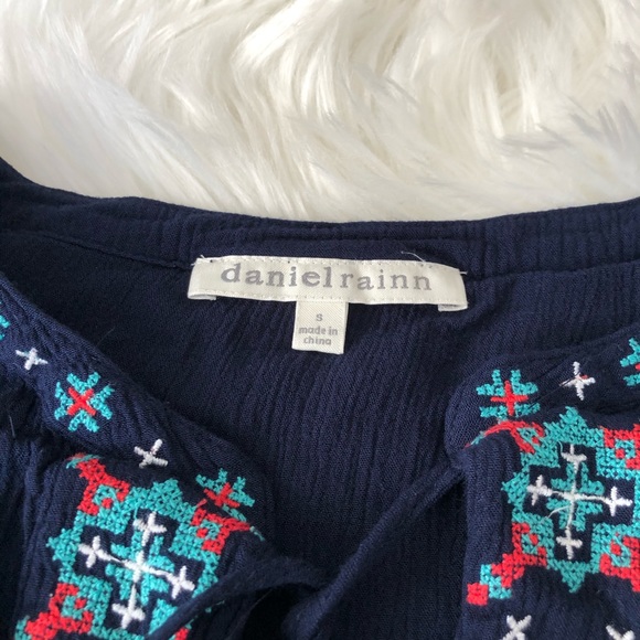 Women’s long sleeve top - Picture 6 of 11